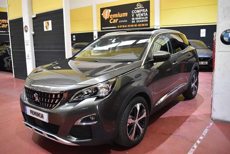 Gris Usado 2018 Peugeot 3008 SUV | 18.490 € (Caro) - Imagen 1/4