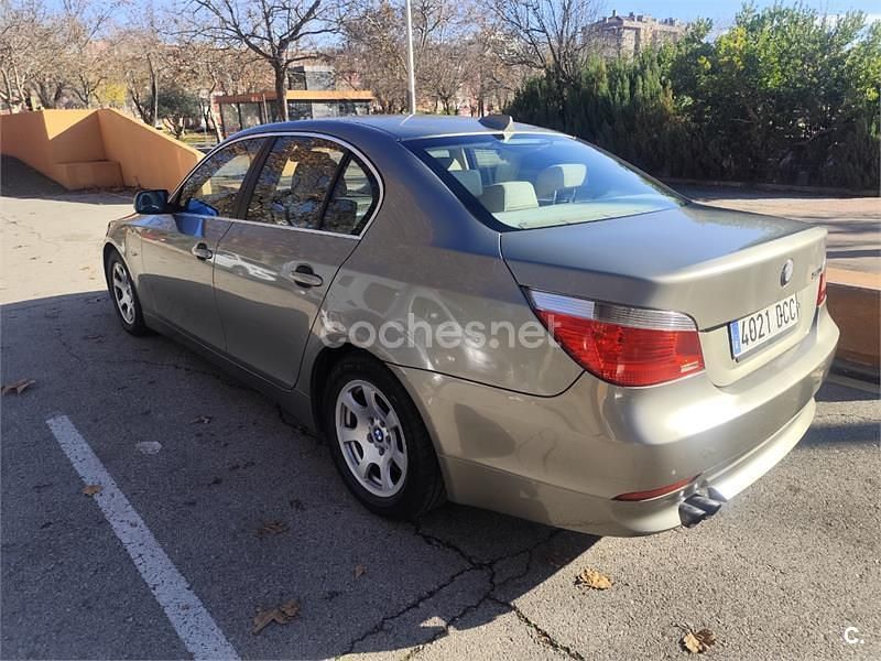 Usado BMW 520 170 CV (125 kW) 2004 Beige Berlina