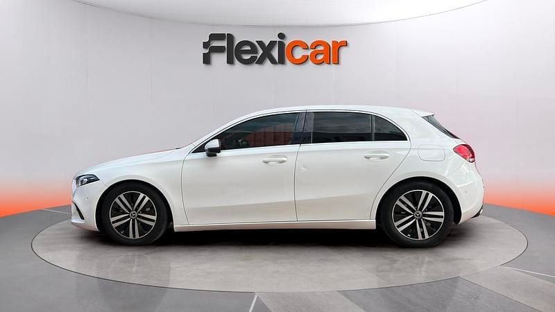 Usado Mercedes A180 136 CV (100 kW) 2021 Blanco Utilitario