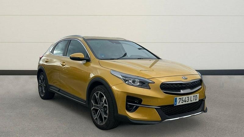 Amarillo Usado 2021 Kia XCeed SUV | 19.900 € (Un poco caro) - Imagen 1/4
