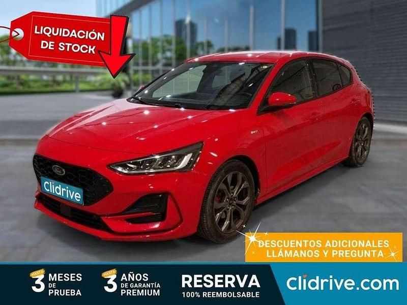 Usado Ford Focus ST-Line 125 CV (91 kW) 2025 Rojo Utilitario