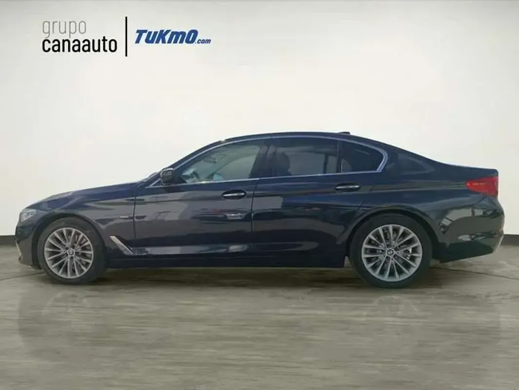 Usado BMW 520 Luxury Line 190 CV (139 kW) 2017 Azul Berlina