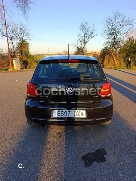 Usado VW Polo Sport 85 HP (62 kW) 2010 Preto Citadino
