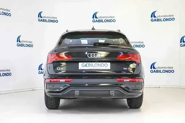 Usado Audi Q5 Advanced Plus 163 CV (119 kW) 2022 Negro SUV
