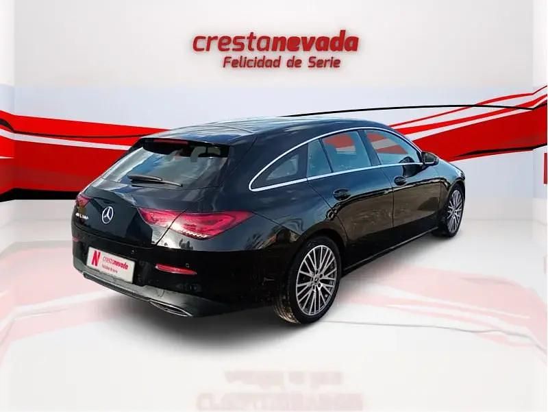 Usado Mercedes CLA200 Shooting Brake 163 CV (119 kW) 2021 Familiar
