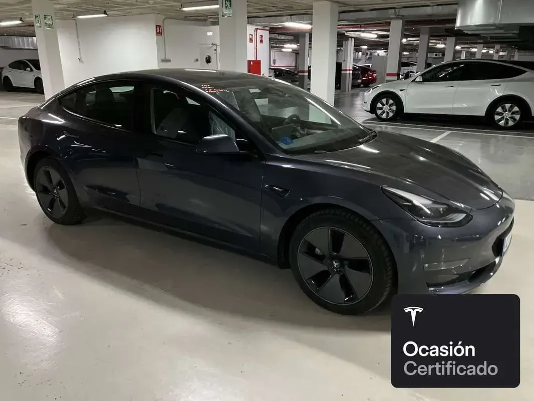 Usado Tesla Model 3 Long Range AWD 238 kW (324 CV) 2023 Plateado Berlina