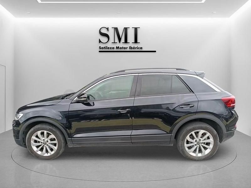Usado VW T-Roc Life 110 CV (80 kW) 2022 Negro SUV