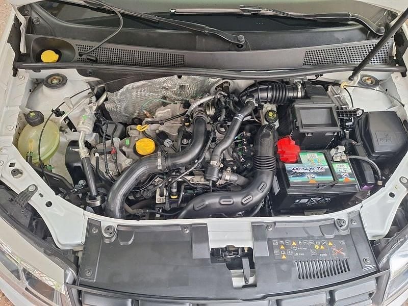 Usado Dacia Logan Ambiance 90 CV (66 kW) 2017 Blanco Berlina