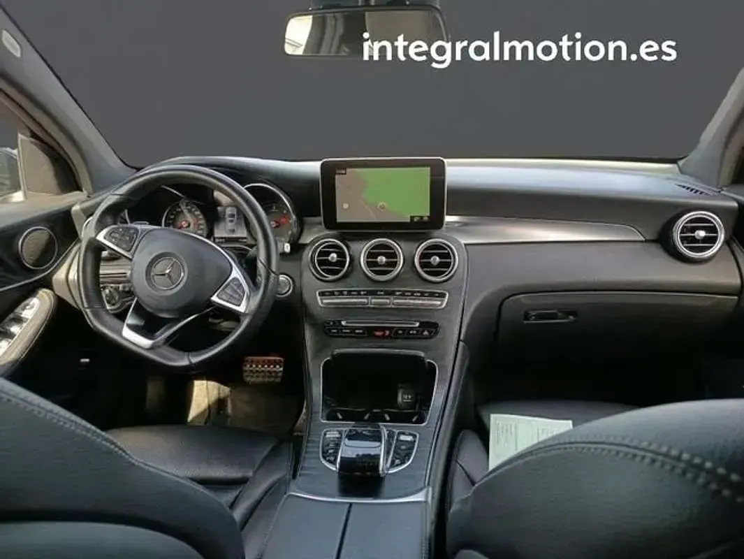 Usado Mercedes GLC220 194 CV (142 kW) 2019 Negro SUV