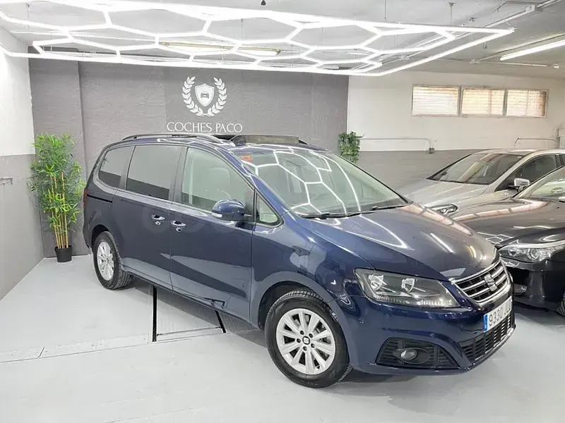 Usado Seat Alhambra 150 CV (110 kW) 2016 Azul Monovolumen
