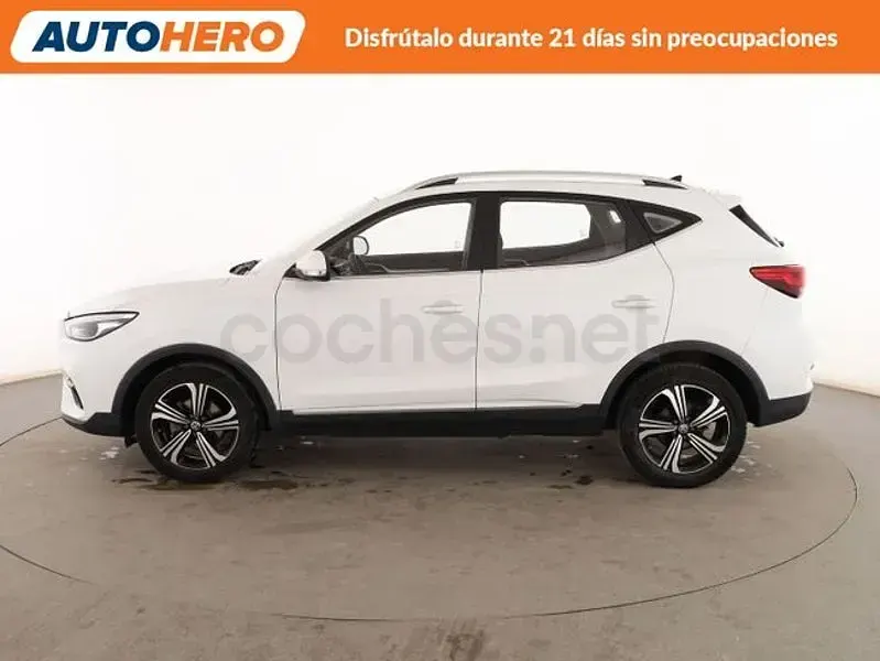 Usado MG ZS Comfort 106 CV (77 kW) 2023 Blanco SUV