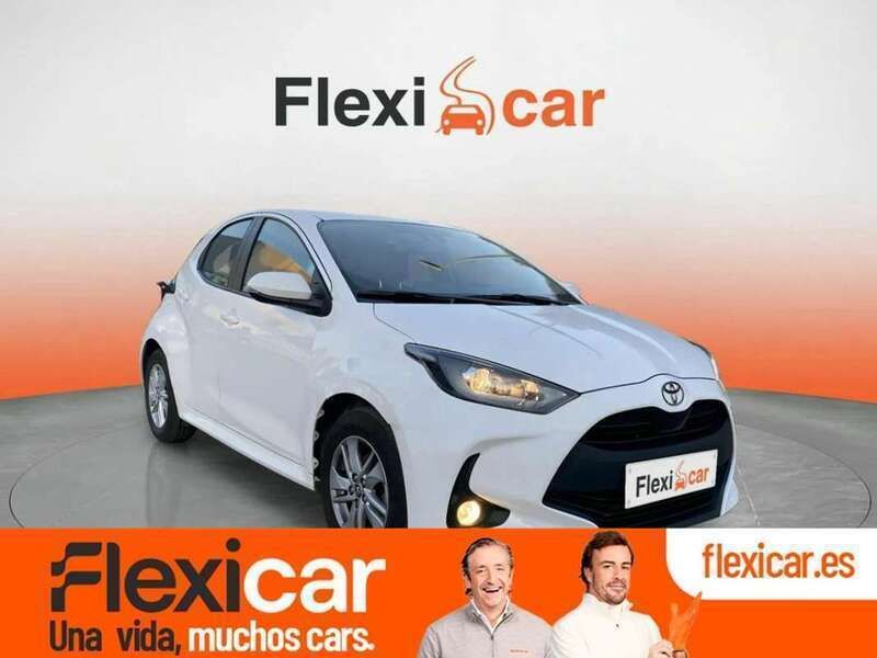 Blanco Usado 2024 Toyota Yaris Edition Utilitario | 18.790 € (Precio justo) - Imagen 1/4