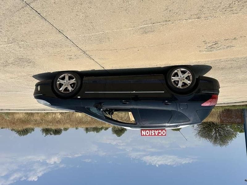 Usado Peugeot 407 Sport 140 CV (102 kW) 2010 Negro Familiar