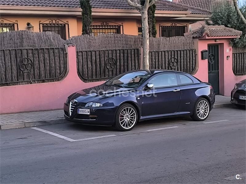 Usado Alfa Romeo GT Distinctive 150 CV (110 kW) 2005 Azul Coupe