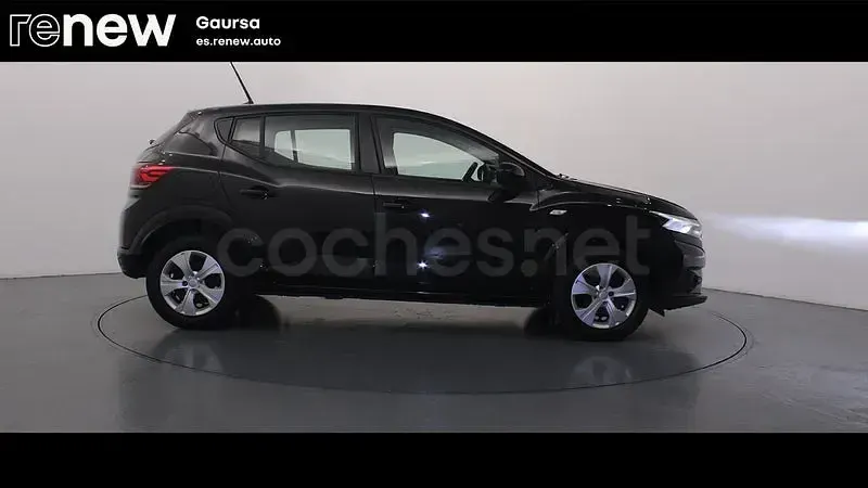 Usado Dacia Sandero Expression 101 CV (74 kW) 2024 Blanco Berlina