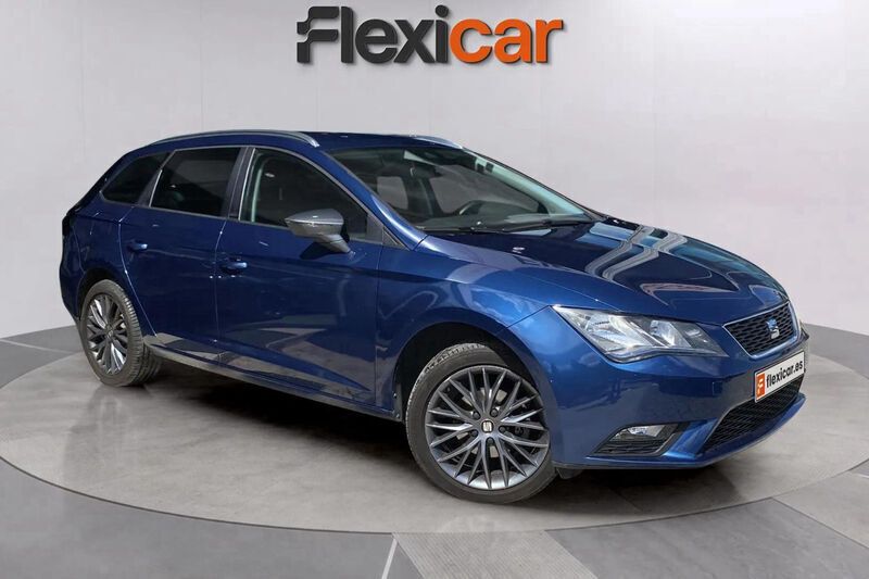 Azul Usado 2016 Seat Leon ST CONNECT Familiar | 9590 € (Precio justo) - Imagen 1/4