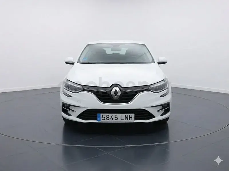 Usado Renault Mégane II Intens 115 CV (84 kW) 2021 Blanco Berlina