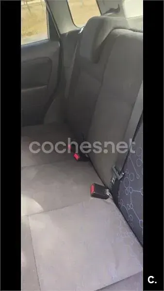Usado Ford Fiesta Ambiente 68 CV (50 kW) 2008 Gris / plata Utilitario