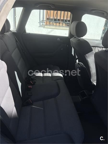 Azul Usado 2003 Audi A3 Ambiente Berlina | 3150 € (Precio justo) - Imagen 1/4