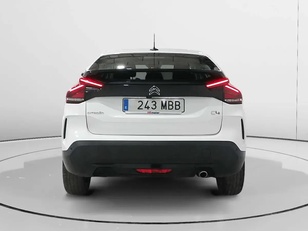 Usado Citroën C4 Feel 110 CV (80 kW) 2022 Blanco Utilitario
