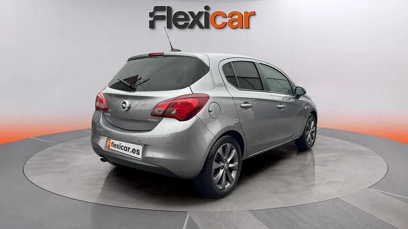 Usado Opel Corsa Color Edition 101 CV (74 kW) 2017 Gris Utilitario