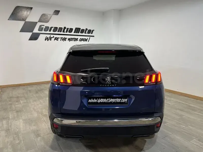 Usado Peugeot 3008 GT-line 225 CV (165 kW) 2020 Azul SUV