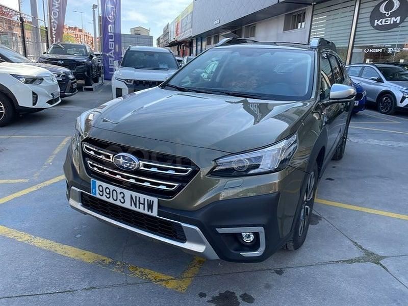 Usado Subaru Outback 169 CV (124 kW) 2025 Verde Familiar