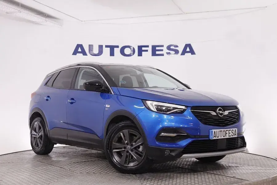 Usado Opel Grandland X 130 CV (95 kW) 2021 Azul/negra SUV