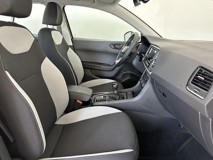 Usado Seat Ateca Reference 110 CV (80 kW) 2023 Gris plata SUV