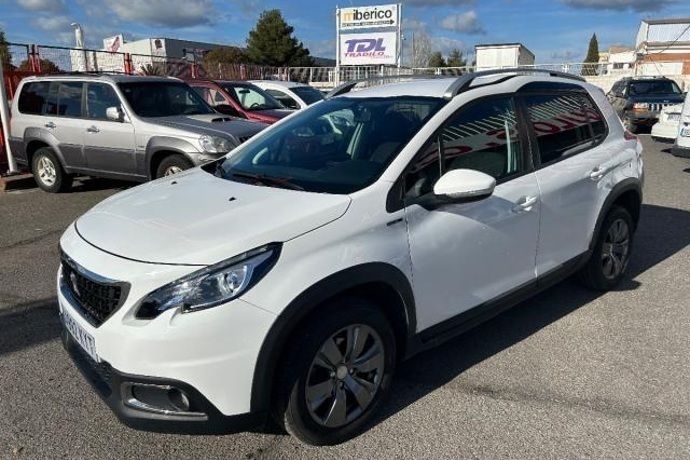 Usado Peugeot 2008 Allure 100 CV (73 kW) 2019 SUV