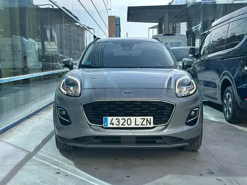 Usado Ford Puma ST-Line 125 CV (91 kW) 2022 Gris / plata SUV
