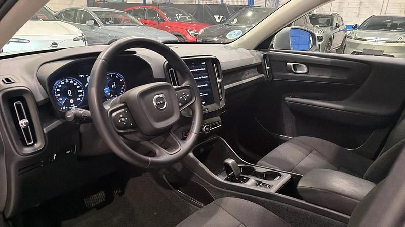 Usado Volvo XC40 129 HP (94 kW) 2024 SUV