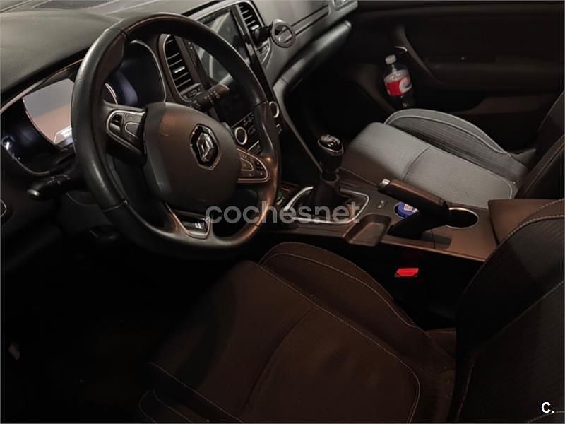 Usado Renault Mégane IV Business 110 CV (80 kW) 2017 Blanco Berlina