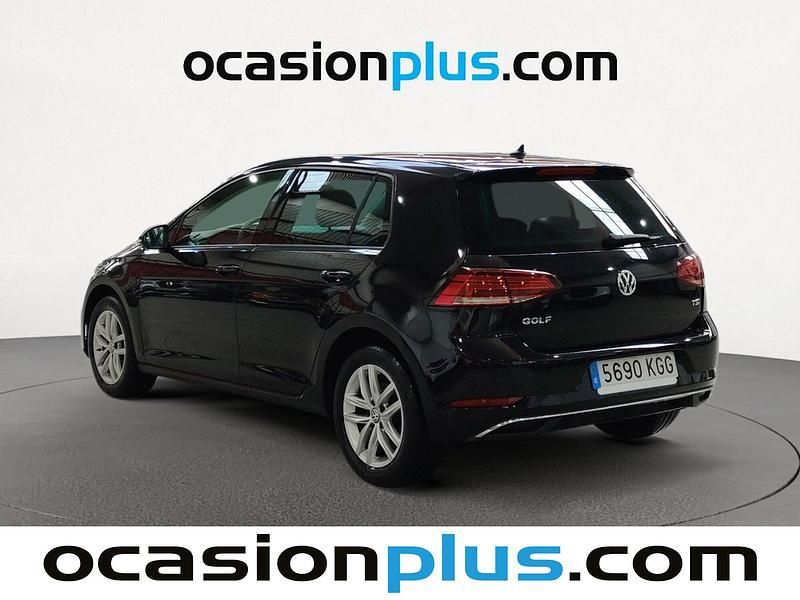 Usado VW Golf VII Advance 125 CV (91 kW) 2017 Negro