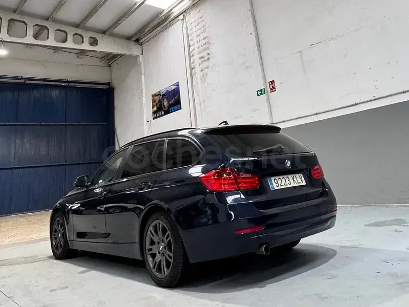 Usado BMW 318 Gran Turismo Sport Line 143 CV (105 kW) 2013 Azul Berlina