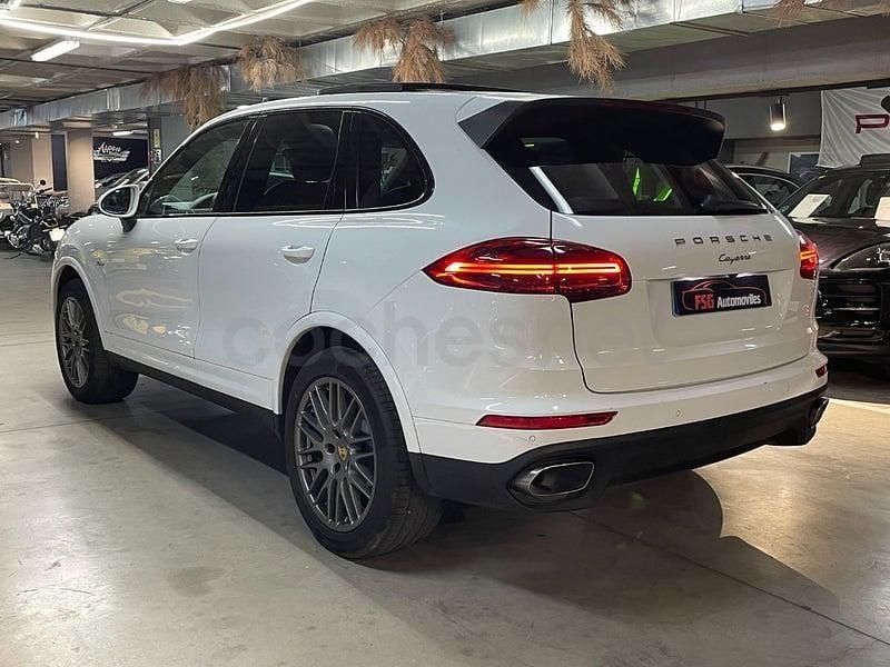 Usado Porsche Cayenne Platinum Edition 262 CV (192 kW) 2017 Blanco SUV
