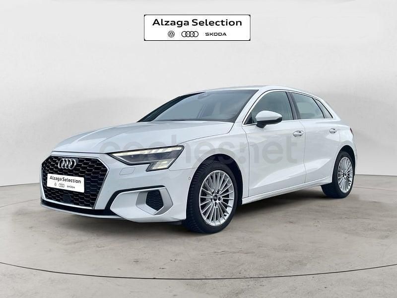 Usado Audi A3 Advanced Plus 116 CV (85 kW) 2021 Blanco Berlina