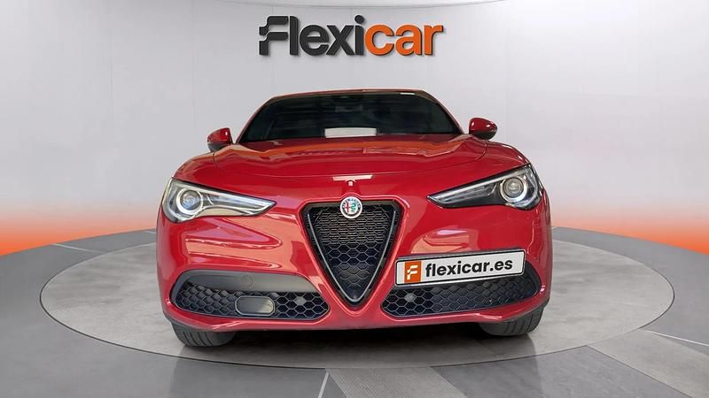 Usado Alfa Romeo Stelvio Sprint 190 CV (139 kW) 2022 Rojo SUV
