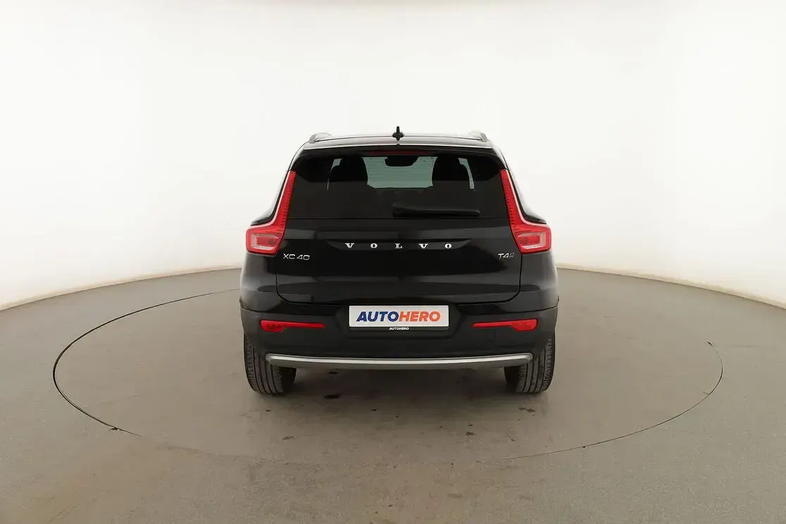 Usado Volvo XC40 Business Edition 190 CV (139 kW) 2020 Negro SUV