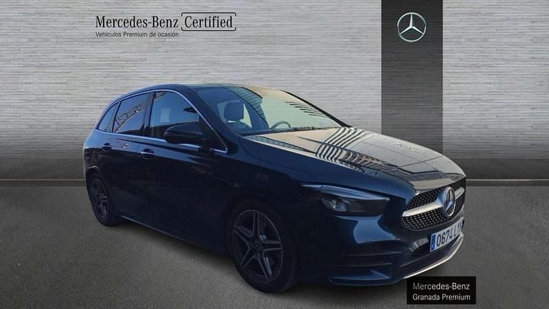 Usado Mercedes B200 AMG line 150 CV (110 kW) 2022 Utilitario