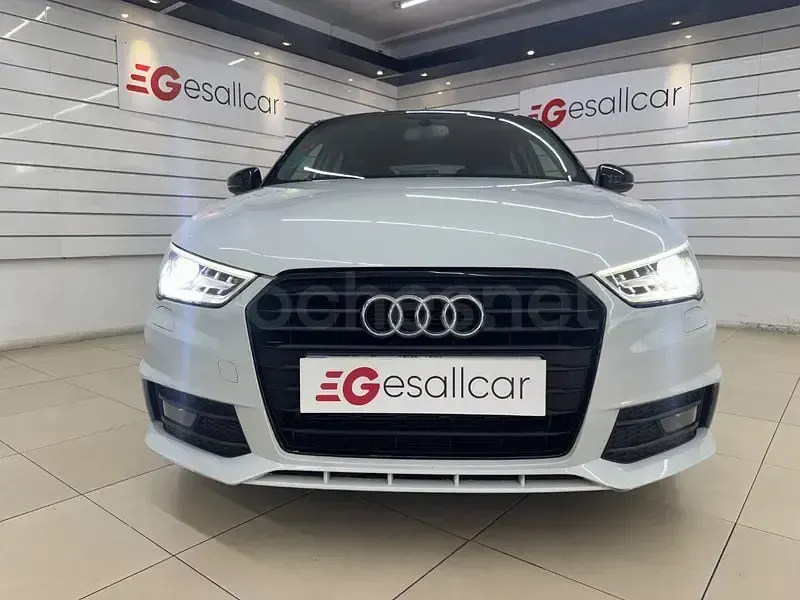 Usado Audi A1 Sportback 90 CV (66 kW) 2018 Blanco Utilitario