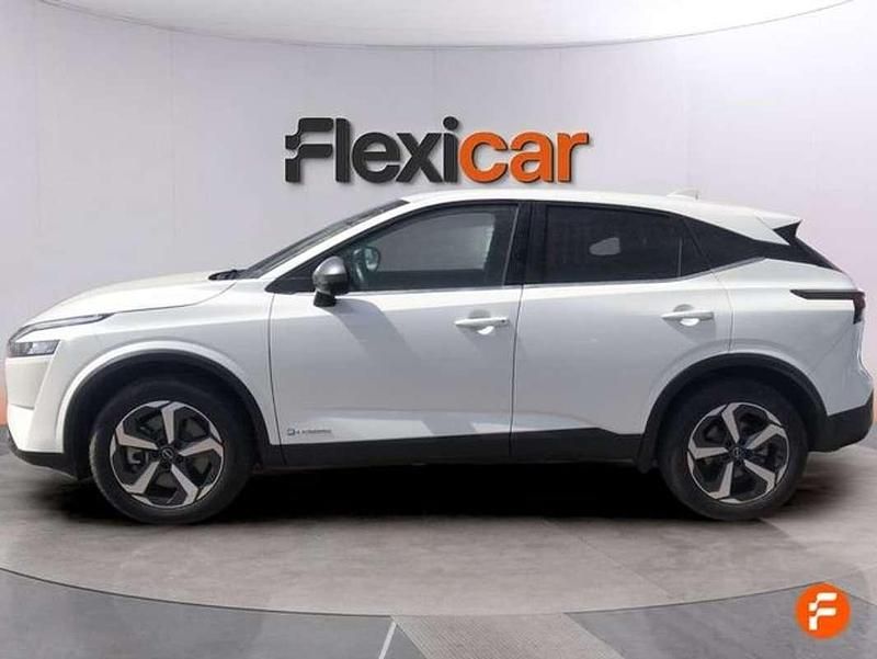 Usado Nissan Qashqai N-Connecta 158 CV (116 kW) 2023 Blanco SUV