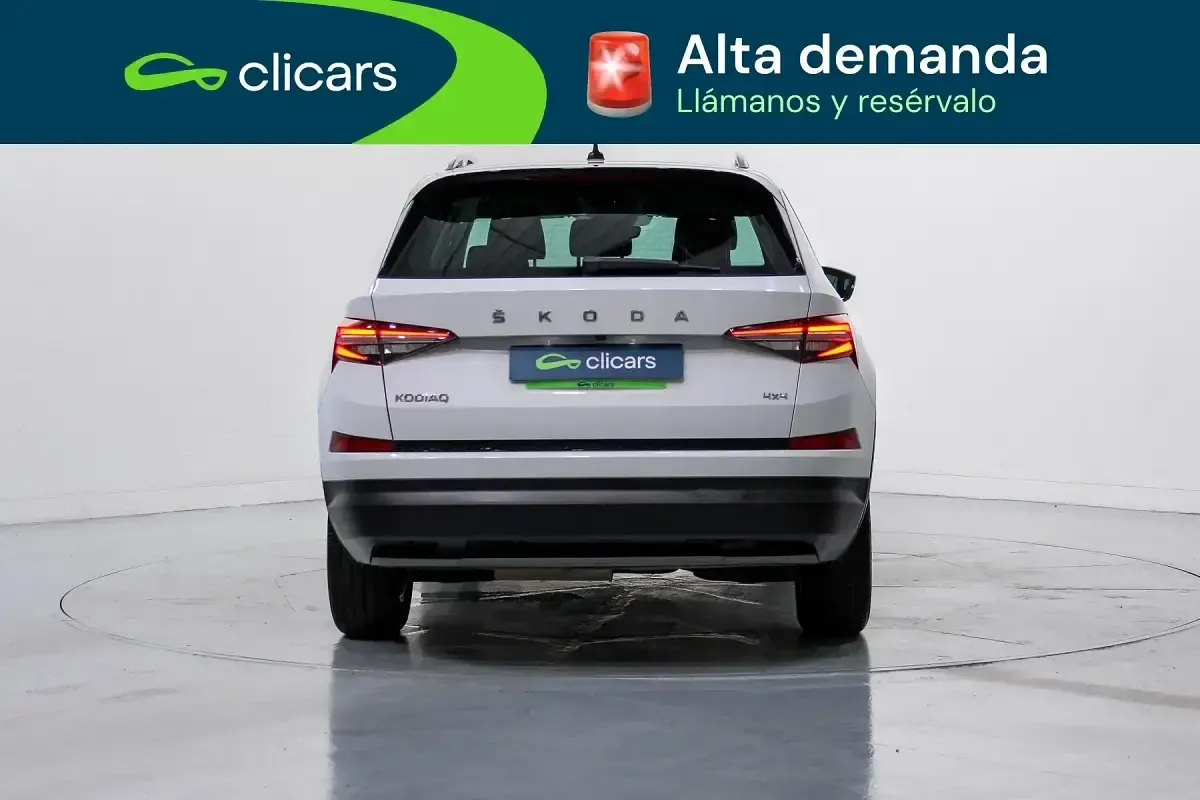 Usado Skoda Kodiaq Ambition 150 CV (110 kW) 2022 Blanco SUV