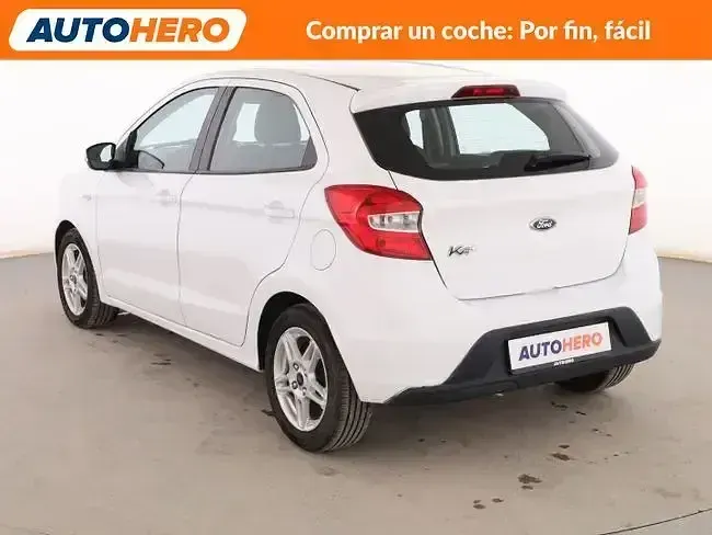 Usado Ford Ka Ultimate 85 CV (62 kW) 2016 Blanco