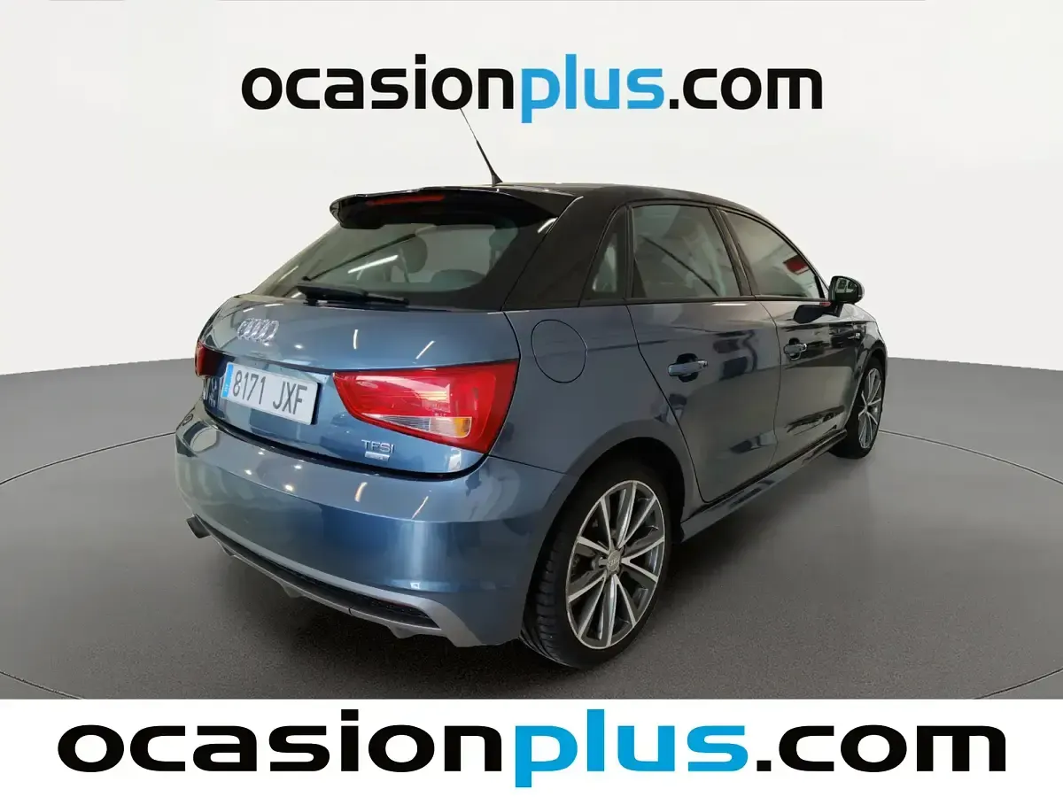 Usado Audi A1 95 CV (69 kW) 2017 Azul Utilitario