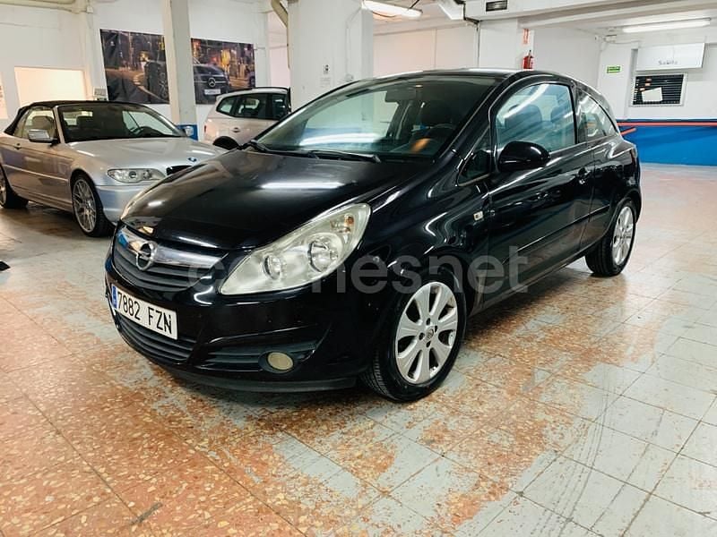 Negro Usado 2008 Opel Corsa Berlina | 2490 € (Precio justo) - Imagen 1/4