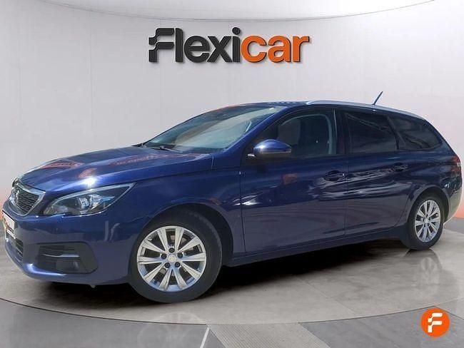 Usado Peugeot 308 SW Allure 130 CV (95 kW) 2019 Azul Familiar