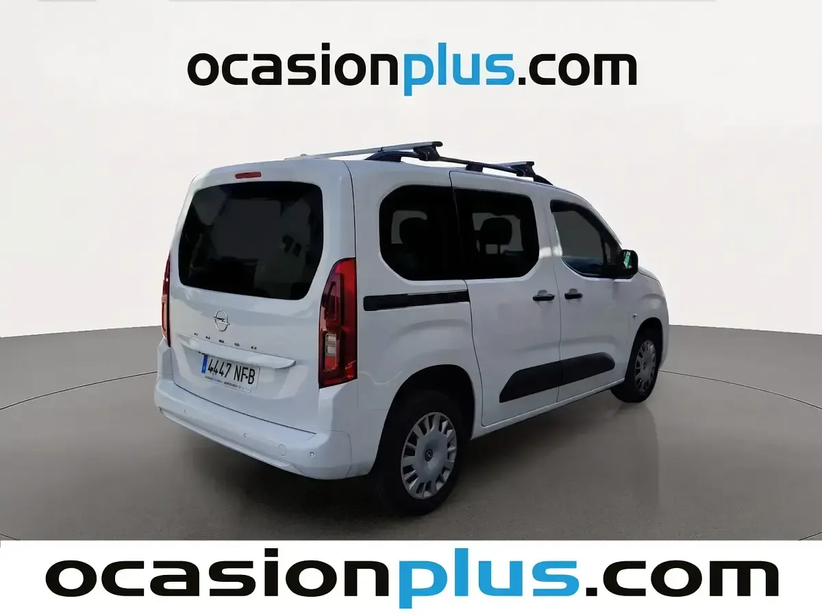 Usado Opel Combo S 100 CV (73 kW) 2025 Blanco Monovolumen
