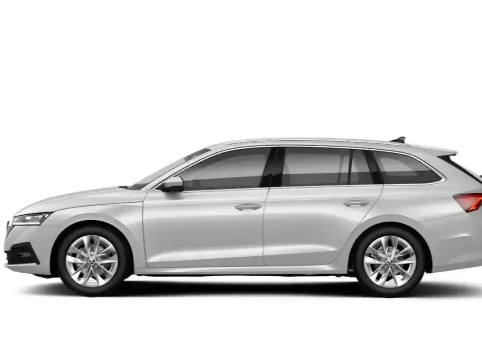 Käytetty Skoda Octavia 150 HP (110 kW) 2024 Valkoinen Farmari