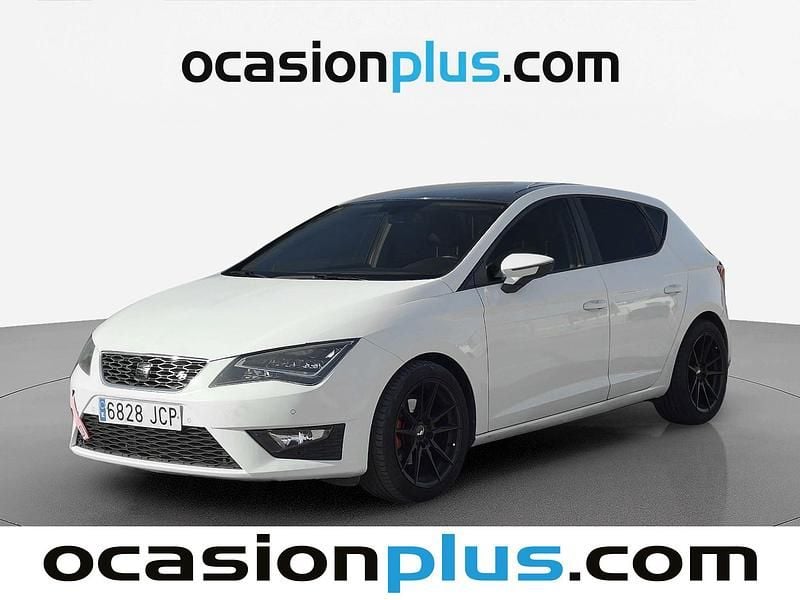 Usado Seat Leon FR 150 CV (110 kW) 2015 Blanco Utilitario